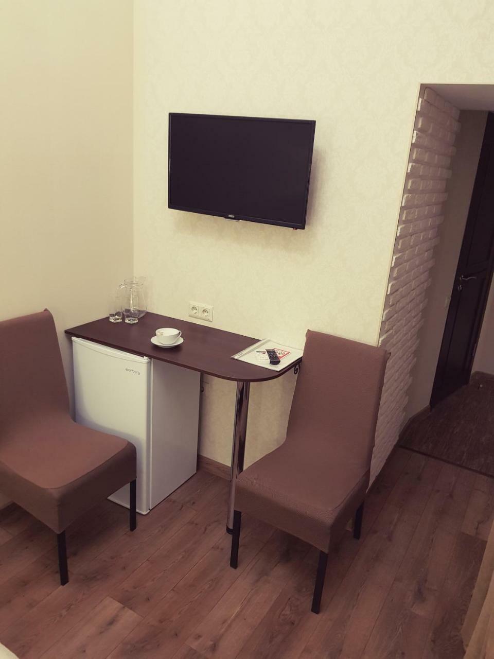 Mini Otel Cozy Patio Odessa Exterior foto